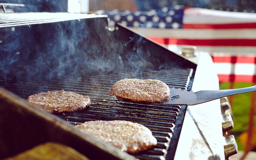 How To Have A Healthy 4th Of July And Not Turn Your 6-Pack Into A Keg