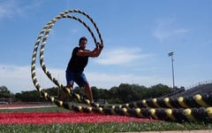 Brian Cushing’s Best Battle Rope Shoulder Exercise You’re Not Doing