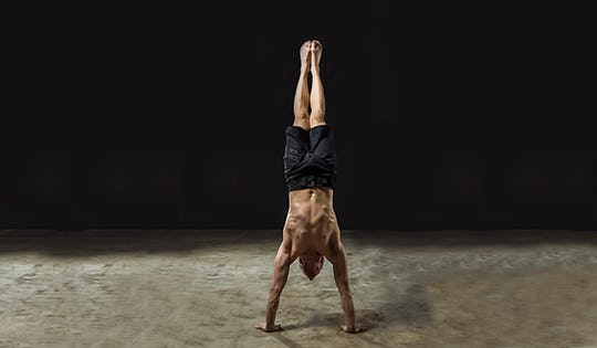 3 Tests to Perfect your Handstand