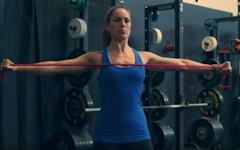 The Best Shoulder Exercises and Workouts For Women